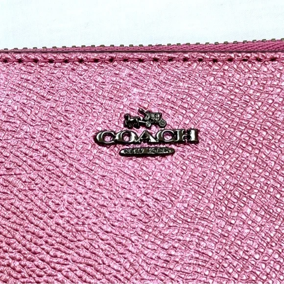 COACH Mini Skinny ID Case Shimmery Metallic Rose Pink F87077 - Picture 2 of 6